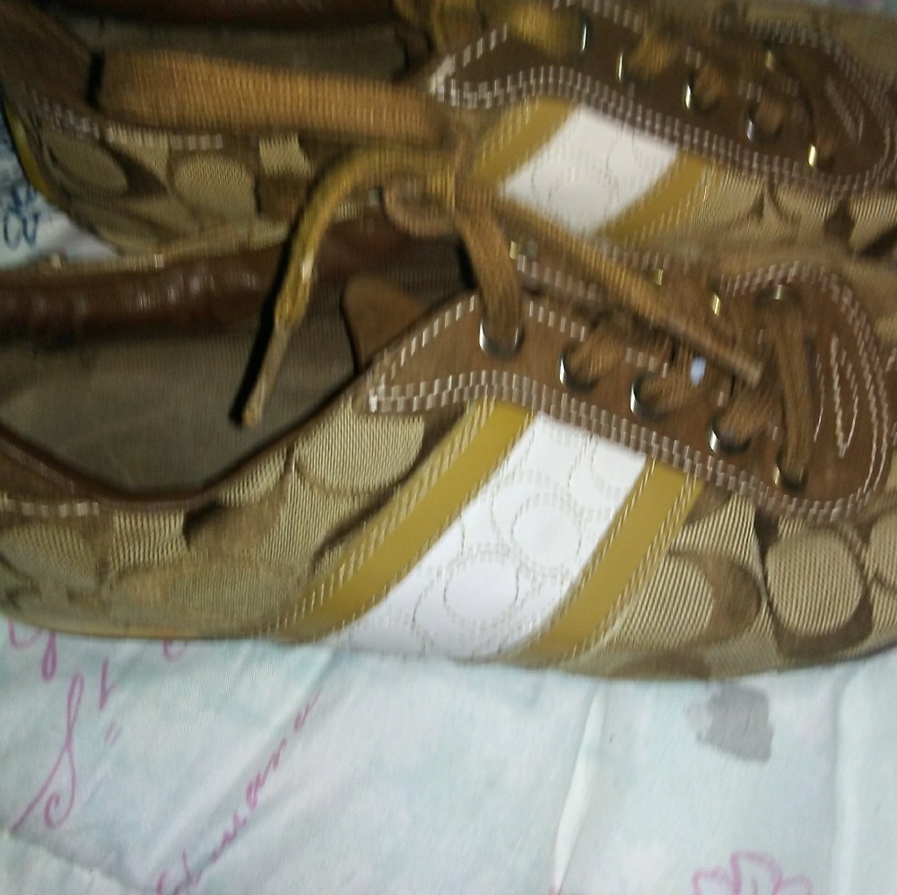 Coach shoes - Picture 4 of 5